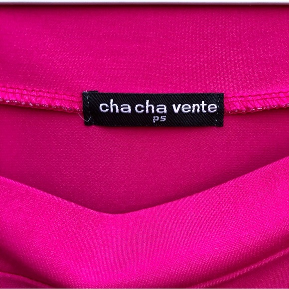 Chacha Vente Cold Shoulder Top Pink Sz. Petite Small - Picture 3 of 8
